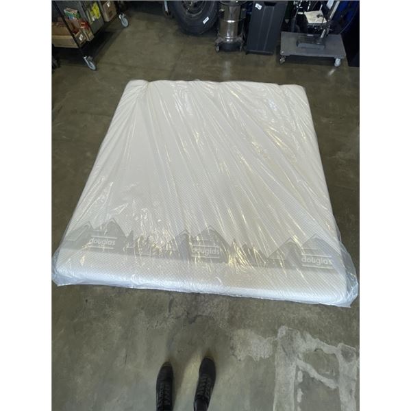 AS NEW DOUGLAS KING SIZE SUMMIT MATTRESS