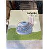 Image 2 : 2 NEW OKKOBI EGG INCUBATORS. M12 AND E 12