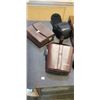 Image 3 : 2 BINOCULARS WITH 4 CASES IN TOTAL