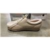 Image 2 : 5 PAIRS OF BALL-BAND SHOES