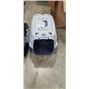 Image 2 : PET STROLLER AND ANIMAL CRATE