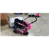 Image 4 : PET STROLLER AND ANIMAL CRATE