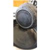 Image 3 : SET OF 3 CAST IRON PANS