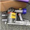 Image 2 : DYSON V7 ANIMAL CORDLESS STICK VACUUM WITH ACCESSORIES AND CHARGER WORKING