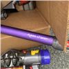 Image 3 : DYSON V7 ANIMAL CORDLESS STICK VACUUM WITH ACCESSORIES AND CHARGER WORKING