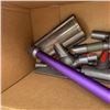 Image 5 : DYSON V7 ANIMAL CORDLESS STICK VACUUM WITH ACCESSORIES AND CHARGER WORKING