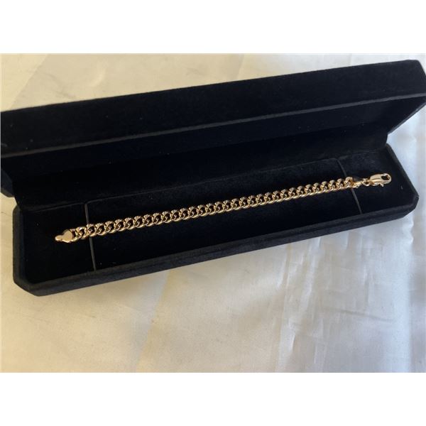 NEW 18K GOLD PLATED 8.0MM CUBAN LINK BRACELET, 7.5" LONG