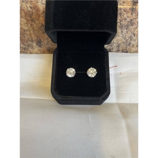 NEW PLATINUM PLATED 2.0CT EACH SIMULATED DIAMOND (CZ) STUD EARRINGS