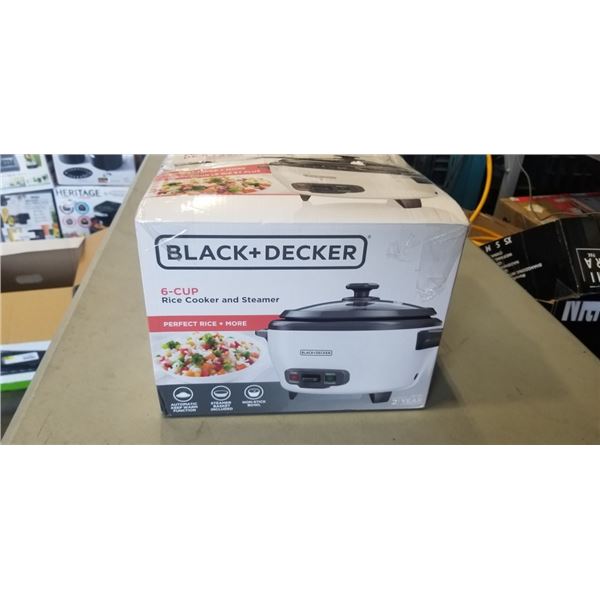 BLACK AND DECKER 6-CUP RICE COOKER - TESTED WORKING