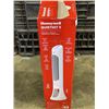 Image 3 : HONEYWELL QUIETSET 8 40" FAN - TESTED WORKING, RETAIL $129