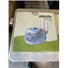 Image 2 : 2 NEW OKKOBI EGG INCUBATORS. M12 AND E 12