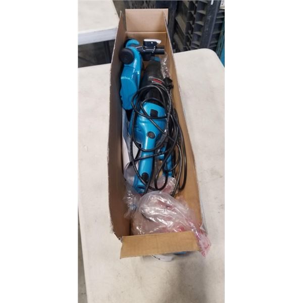BISSELL FEATHERWEIGHT TURBO CORDED VACUUM. WORKING