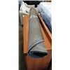 Image 1 : 6 FOOT ROUND SHAG GREY CARPET