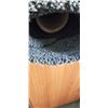 Image 2 : 6 FOOT ROUND SHAG GREY CARPET