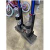 Image 3 : 2 DYSON WASH G1 FLOOR CLEANERS IN STORE DEMOS NO ACCESSORIES