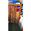 Image 5 : MADE IN DENMARK LIGHT WOOD FINISH DINING ROOM TABLE WITH 4 CHAIRS