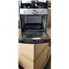 Image 2 : PAMPERED CHEF AIR FRYER OVEN W/ ACCESSORIES - WORKING