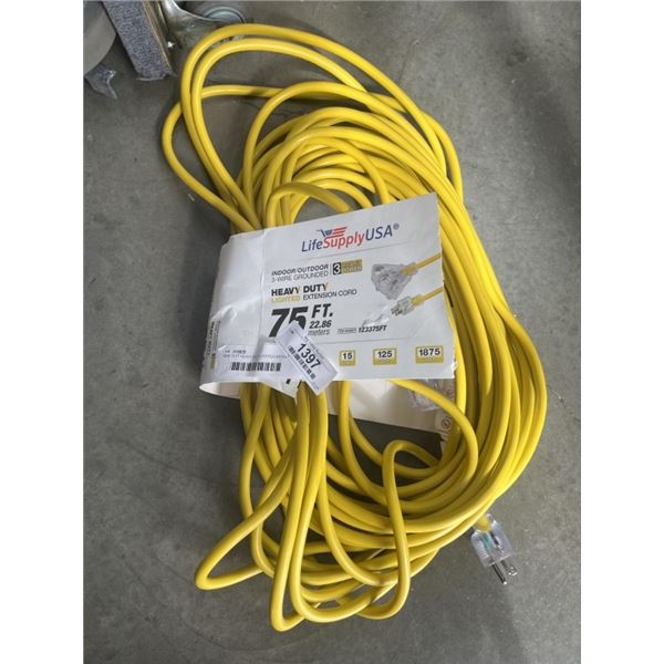 NEW 75 FT HEAVY DUTY LIGHTED EXTESION CORD. 12AWG/3C