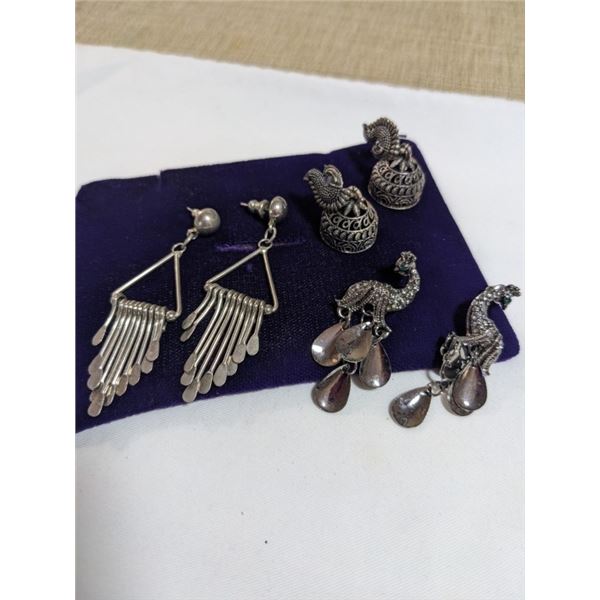3 PAIRS OF VINTAGE EARRINGS