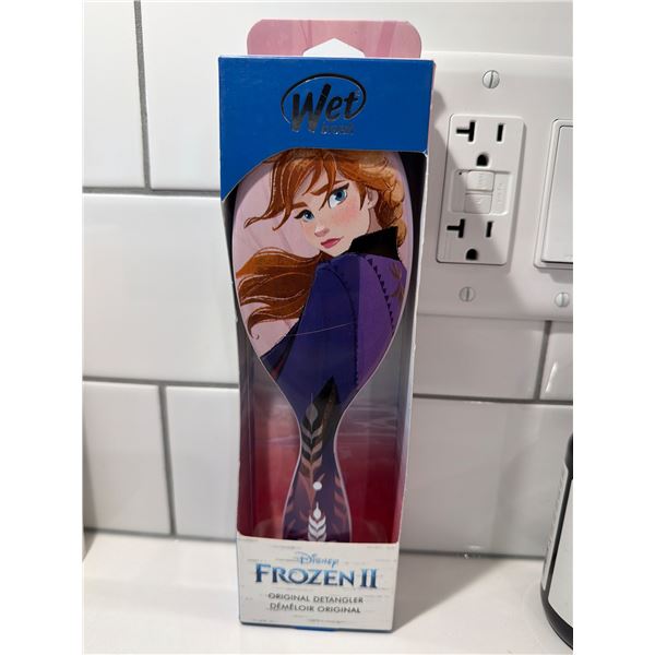 Wet brush, Disney, frozen two