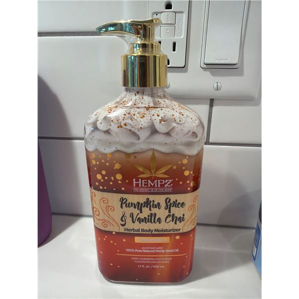 HEMPZ pumpkin slice and vanilla chai, herbal body moisturizer