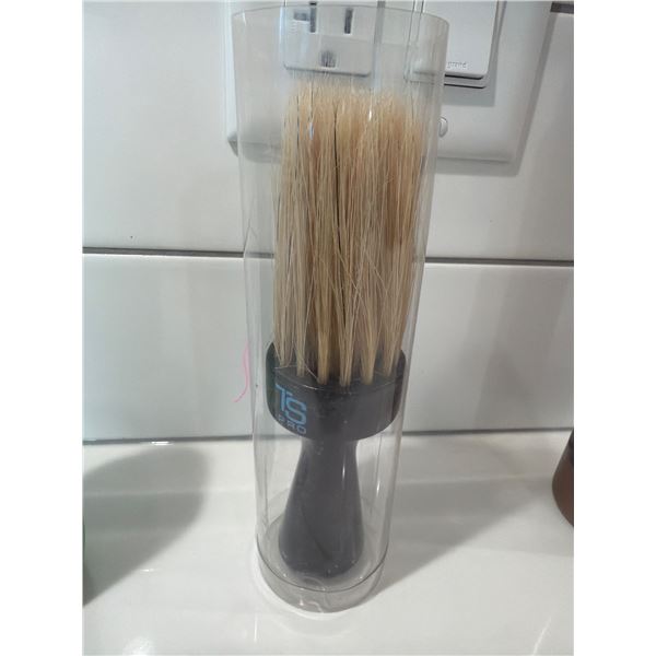 Shaving brush