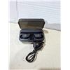 Image 1 : Earbuds set