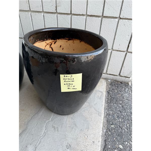 Planter 14 inches wide 16 inches tall