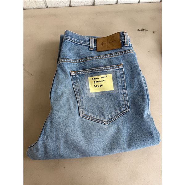 Calvin Klein easy fit jeans size 38 x 30