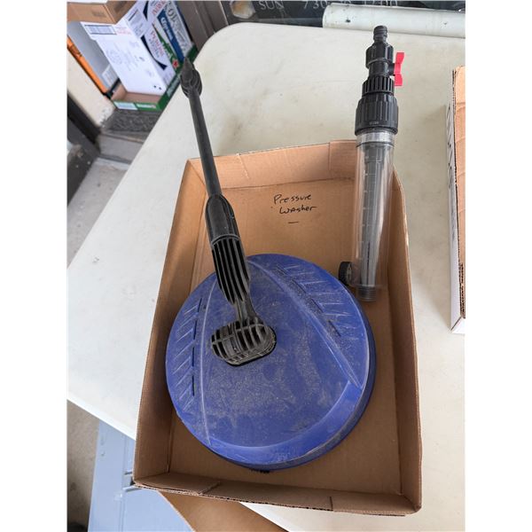 Pressure washer attachment