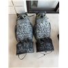 Image 1 : Owl decoys