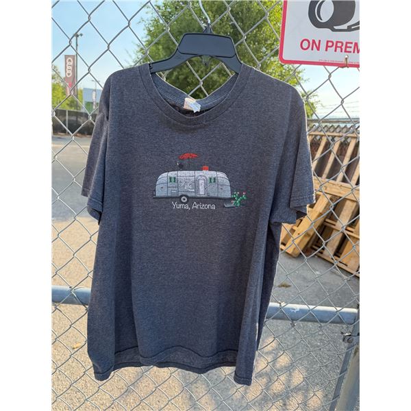 Yuma, Arizona T-shirt size large