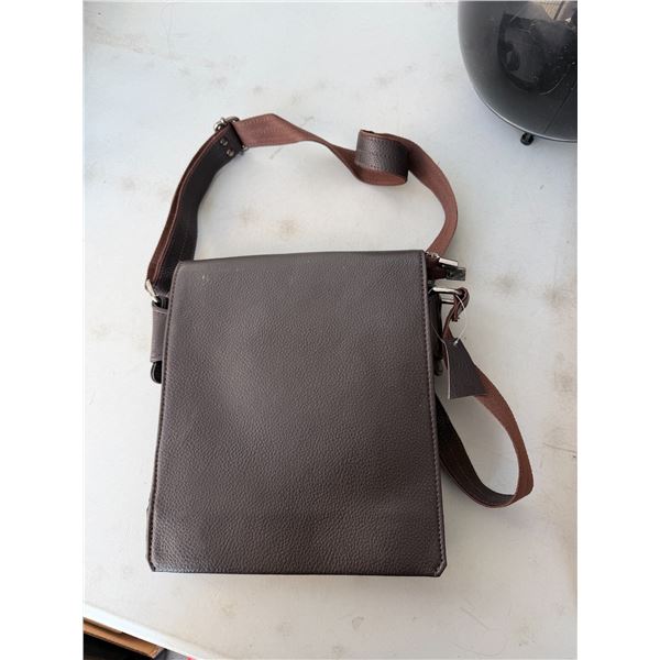 Leather bag