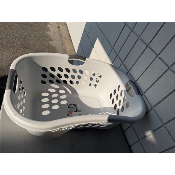 STERILITE laundry basket