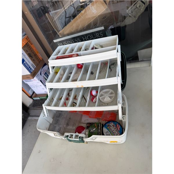 Tacklebox and content