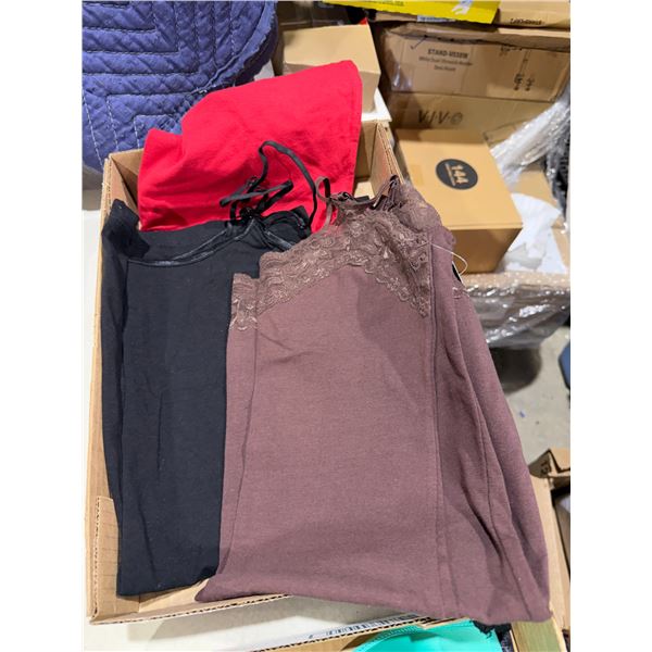 NWT spaghetti strap, tanks, size medium