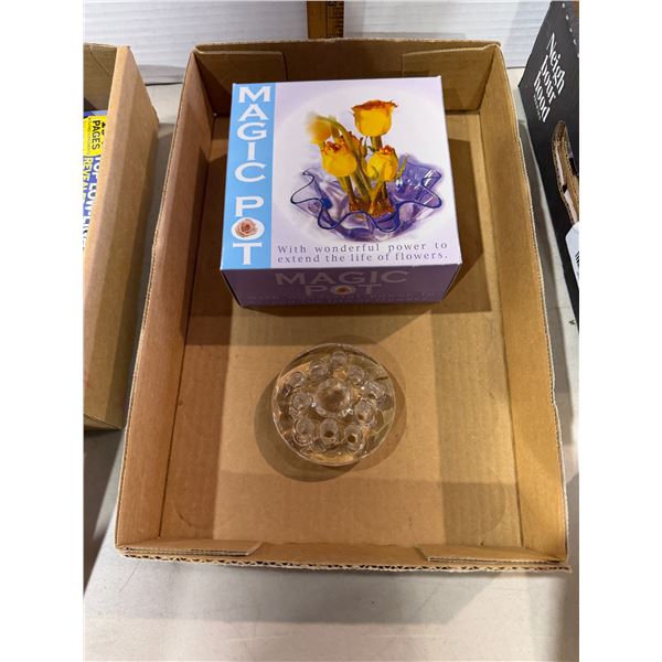 Magic pot, and flower frog