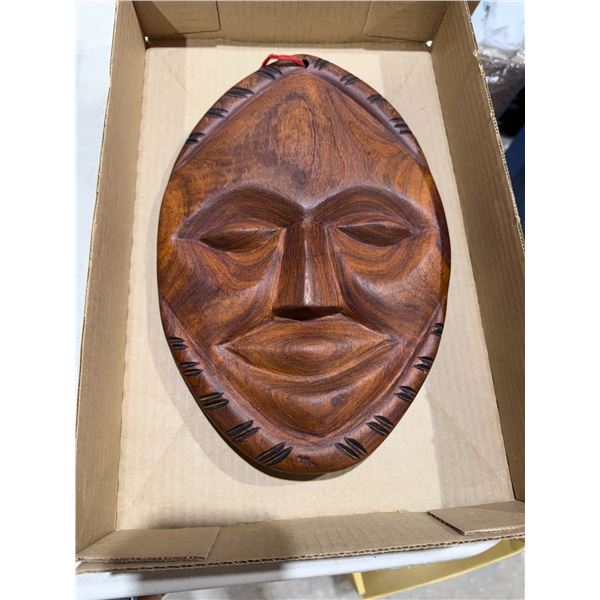 Curved Wood face