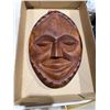 Image 1 : Curved Wood face