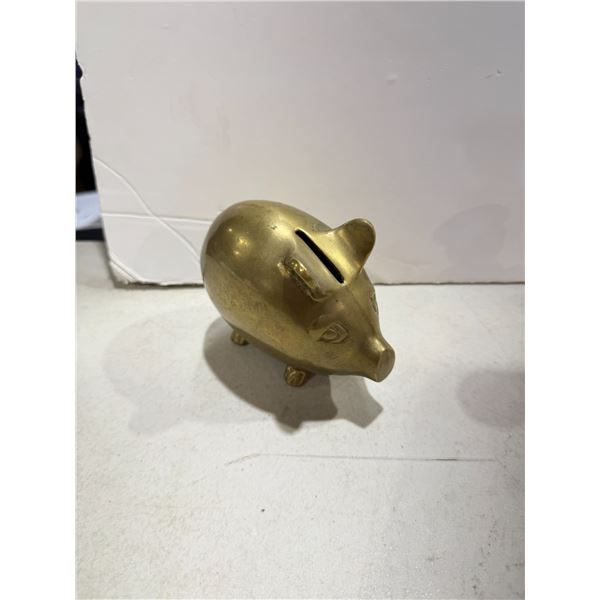 Brass pig coin, Bank