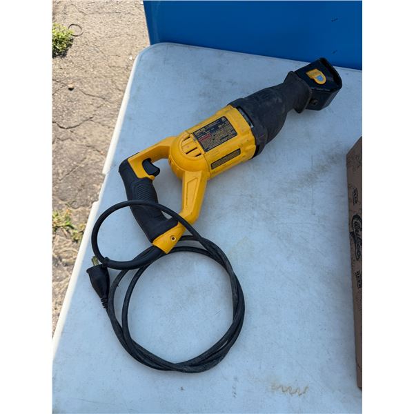 DeWalt reciprocating saw 1 1/8 inch stroke