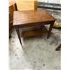 Image 1 : Side table 20" x 28" x 21" tall