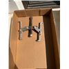 Image 1 : Two jug gear  puller