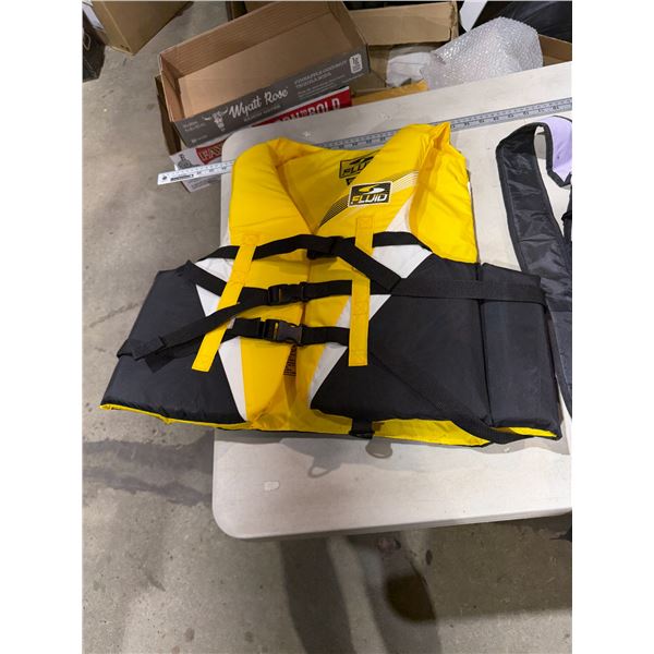 Fluid extra large life jacket