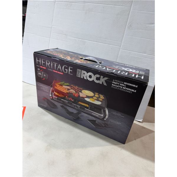 Appears Like New Heritage Rock Reversible Party Grill