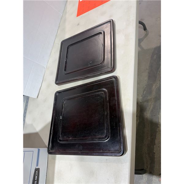 Serving trays