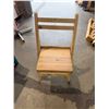 Image 1 : Folding chair