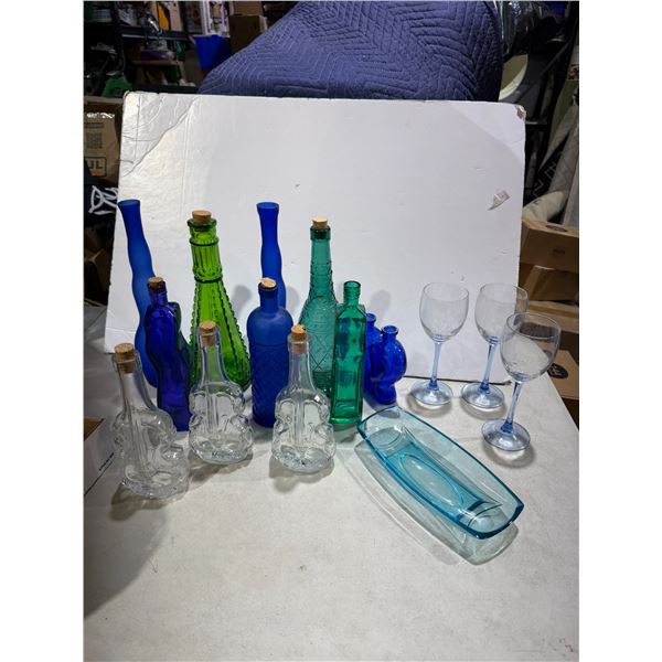 Bottles and wine glasses