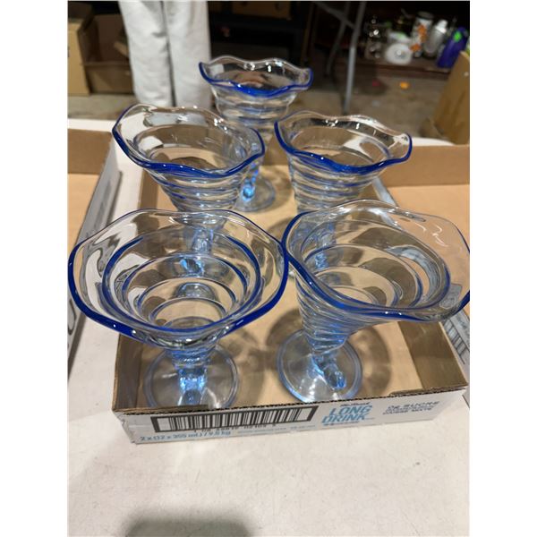 Sundae dishes