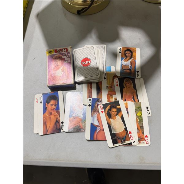 Third edition, the sun cards